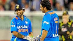 IPL 2022: 'ശത്രുക്കളല്ല', മത്സര ശേഷം വിശേഷം പങ്കുവെച്ച് ധോണിയും ഗംഭീറും, ചിത്രങ്ങള്‍ വൈറല്‍