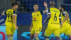 ISL: മുംബൈയെ വീഴ്ത്തി ഹൈദരാബാദ്, സെമിയുറപ്പിച്ച് കേരള ബ്ലാസ്റ്റേഴ്‌സ്