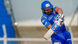 IPL 2022: മുംബൈയുടെ തുടക്കം പാളി, ഒന്നും പേടിക്കേണ്ടെന്ന് രോഹിത്, ഇനിയുള്ള മത്സരങ്ങളില്‍ കാണാം