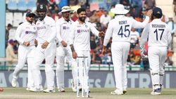 IND vs SL: പ്രമുഖ സ്പിന്നര്‍ പുറത്ത്, പകരം ഓള്‍റൗണ്ടര്‍- ഇന്ത്യന്‍ ടീം പ്രഖ്യാപിച്ചു