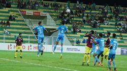 സന്തോഷ് ട്രോഫി: 'സെമിയില്‍ അയല്‍പ്പോര്', കേരളത്തിന്റെ എതിരാളി കര്‍ണാടക, ഗുജറാത്ത് വീണു