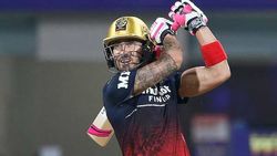 IPL 2022: മെലിഞ്ഞ അവനെക്കൊണ്ട് വലിയ ഷോട്ട് നടക്കില്ലെന്ന് പലരും കരുതി!- പുകഴ്ത്തി ഡുപ്ലെസി