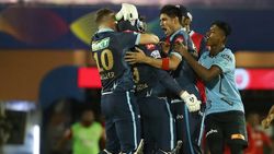 IPL 2022: 'ലോര്‍ഡ് തെവാത്തിയ', ലാസ്റ്റ് ഓവര്‍ ത്രില്ലറില്‍ പഞ്ചാബിനെ വീഴ്ത്തി ഗുജറാത്ത്