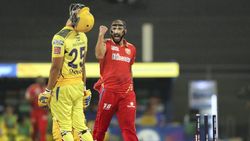 IPL 2022: 'ഉഡ്താ പഞ്ചാബ്', സിഎസ്‌കെ വീണ്ടും നാണംകെട്ടു, ഫിനിഷ് ചെയ്യാനാവാതെ ധോണി