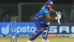 IPL 2022: കോലിയേക്കാള്‍ ഫോം രോഹിത്തിന്, കണ്ടീഷന്‍ സൂപ്പര്‍, കാരണങ്ങള്‍ നിരത്തി സഞ്ജയ് മഞ്ജരേക്കര്‍