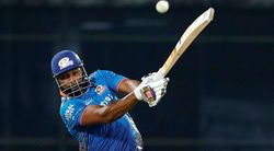 IPL 2022: ധോണിയുടെ ട്രാപ്പില്‍ വീണ് പൊള്ളാര്‍ഡ്, ഇത് സ്ഥിരമാണ്, ട്രോളുമായി ആരാധകര്‍