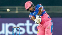 IPL 2022: മാസ്സായി തുടങ്ങും, പിന്നെ നേരെ താഴേക്ക്! സഞ്ജുവിന് ചോപ്രയുടെ ഉപദേശം