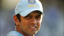 51 ഓവര്‍, ദ്രാവിഡ് പുറത്താക്കിയത് അഞ്ചു പേരെ! ലിസ്റ്റില്‍ വമ്പന്‍ താരങ്ങള്‍