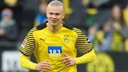 33 സഹതാരങ്ങള്‍ക്കും റോളക്‌സ് വാച്ചുകള്‍ സമ്മാനം! മാഞ്ചസ്റ്ററിലേക്ക് വരുന്ന ഈ താരം വേറെ ലെവലാണ്!