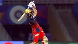 IPL 2022: കോലിയുടെ റെക്കോര്‍ഡ് മറികടക്കാനോ? 973 റണ്‍സ് ബട്‌ലര്‍ മറന്നേക്കൂ, ഉപദേശിച്ച് ആരാധകര്‍