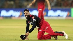 IPL 2022: ഡക്ക് മെഷീന്‍, കോലിയെ ആര്‍സിബി പുറത്താക്കണം, ഗോള്‍ഡന്‍ ഡക്കില്‍ ട്രോള്‍