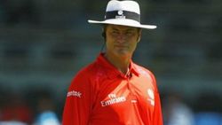 ഇന്ത്യന്‍ താരങ്ങളിലെ മികച്ച അംപയര്‍മാര്‍ ആരൊക്കെ? മൂന്ന് പേരെ തിരഞ്ഞെടുത്ത് ടൗഫല്‍