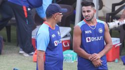 IND vs SA 2022: ഉമ്രാന്‍ ആദ്യ മത്സരം കളിക്കുമോ?, നിര്‍ണ്ണായക സൂചന നല്‍കി രാഹുല്‍ ദ്രാവിഡ്