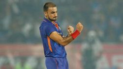 IND vs SA: ഇന്ത്യന്‍ തിരിച്ചുവരവ്, സൗത്താഫ്രിക്ക ഞെട്ടി- വിജയമൊരുക്കി ബൗളര്‍മാര്‍