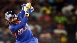 IND vs SA: ഡികെയ്ക്ക് മുമ്പ് അക്ഷര്‍ ക്രീസില്‍, അബദ്ധമല്ല!, കാരണം വ്യക്തമാക്കി ശ്രേയസ്