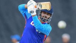 സച്ചിനെപ്പോലെ റിഷഭിനെ ഓപ്പണറാക്കൂ! ഇന്ത്യന്‍ ഗില്‍ക്രിസ്റ്റാവുമെന്ന് മുന്‍ ബാറ്റിങ് കോച്ച്