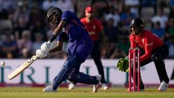 IND vs ENG: കളം നിറഞ്ഞ് ഹര്‍ദിക്, ഇംഗ്ലണ്ടിനെ തകര്‍ത്ത് ഇന്ത്യ, രോഹിത്തിന് വമ്പന്‍ റെക്കോഡ്