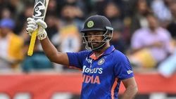 IND vs WI: സഞ്ജു 'ഹീറോയാടാ ഹീറോ', വിമര്‍ശകര്‍ക്ക് ഫിഫ്റ്റി മറുപടി, വാഴ്ത്തി ട്വിറ്റര്‍ ഫാന്‍സ്