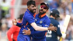 IND vs ENG: സിറാജിന്റെ 'ക്യാപ്റ്റന്‍' ഇപ്പോഴും കോലി തന്നെ- മെയ്ഡന്‍ ഓവര്‍, രണ്ടു വിക്കറ്റും!