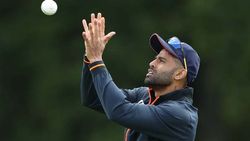 T20 World Cup 2022: സൂര്യ, ഇഷാന്‍ എന്നിവര്‍ക്കു മുമ്പ് അവരെ ടീമിലെടുക്കും! പോണ്ടിങ് പറയുന്നു