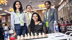 Chess Olympiad 2022: അമേരിക്കയെ ഞെട്ടിച്ച് ഇന്ത്യ, വനിതകളില്‍ സമനില