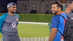 IND vs PAK: ഇങ്ങനെ നടന്നാല്‍ മതിയോ? ഒരു കല്യാണം കഴിക്കണ്ടേ?, ബാബറോട് രോഹിത്, വൈറല്‍