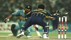 90കളില്‍ മുട്ടിടിക്കും, കൂടുതല്‍ തവണ പുറത്തായത് സച്ചിന്‍, പിന്നാലെ ആരൊക്കെ?, പട്ടിക ഇതാ