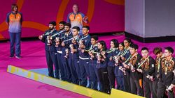 CWG: ബാഡ്മിന്റണ്‍ മിക്‌സഡ് ഇനത്തില്‍ ഇന്ത്യക്ക് വെള്ളി, 13 മെഡലുകളുമായി ആറാമത്