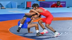 CWG 2022: ഇടിച്ചുനേടി ഇന്ത്യ, ബജരംഗ് പൂനിയക്ക് സ്വര്‍ണ്ണം, അന്‍ഷു മാലിക്കിന് വെള്ളി