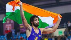 CWG 2022: ഗുസ്തിയില്‍ മെഡല്‍ക്കൊയ്ത്ത്, രവിക്കും നവീനും വിനേഷിനും സ്വര്‍ണം