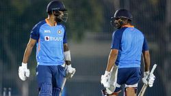 Asia Cup 2022: ഇന്ത്യന്‍ ഇലവന്‍ ചോര്‍ന്നു! ബിസിസിഐയ്‌ക്കെതിരേ ഫാന്‍സ്, ഇതാ പ്ലെയിങ് 11