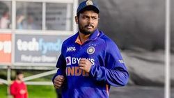 Asia Cup 2022: സഞ്ജുവിനെ തഴയാന്‍ കാരണമുണ്ട്! പിന്നെ എങ്ങനെ ടീമിലെടുക്കുമെന്ന് കൈഫ്