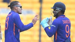 ഹാട്രിക്കുമായി കുല്‍ദീപ്, ഫിഫ്റ്റിയടിച്ച് പൃഥ്വി- പരമ്പര പോക്കറ്റിലാക്കി സഞ്ജുവിന്റെ ഇന്ത്യ