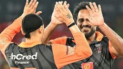 LLC: മൂന്നു റണ്‍സിനിടെ മൂന്നു വിക്കറ്റ്! ത്രില്ലിങ് ജയവുമായി ഭാജിയുടെ ടീം