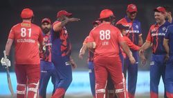 LLC: വീരു വീണ്ടും ഫ്‌ളോപ്പ്! ഒറ്റയക്ക സ്‌കോറില്‍ വീണു, ജയന്റ്‌സിനു ജയം