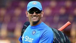 ലോക ക്രിക്കറ്റിലേക്ക് ധോണി കൊണ്ടുവന്ന അഞ്ച് 'ട്രന്റുകള്‍' അറിയാമോ? ഇന്നും പിന്തുടരുന്നു