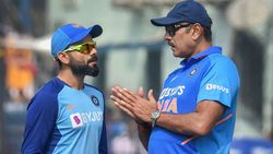 T20 World Cup 2022: വിമര്‍ശിച്ച് സമ്മര്‍ദ്ദത്തിലാക്കി, കോലി ആരാണെന്ന് അവര്‍ അറിഞ്ഞു! - ശാസ്ത്രി