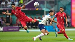 FIFA World Cup 2022: ഒന്നും രണ്ടുമല്ല, ഇംഗ്ലണ്ട്- ഇറാന്‍ മാച്ചില്‍ 14 മിനിറ്റ് ഇഞ്ചുറിടൈം!