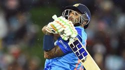 IND vs NZ T20: വെടിക്കെട്ട് സെഞ്ച്വറി, കോലിയെ മറികടന്നു, സൂര്യ നേടിയെടുത്ത റെക്കോഡുകളിതാ