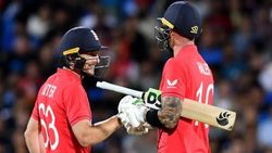 T20 World Cup 2022: തല്ലിത്തകര്‍ത്ത് ബട്‌ലറും ഹെയ്ല്‍സും, ഇന്ത്യയെ പറത്തി ഇംഗ്ലണ്ട് ഫൈനലില്‍