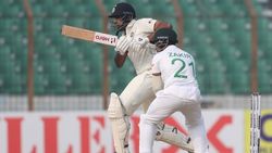 IND vs BAN: 'തലയില്ലാത്ത' ഹെല്‍മറ്റില്‍ ബോള്‍ പതിച്ചു, ഇന്ത്യക്ക് ലഭിച്ചത് 5 റണ്‍സ്! അറിയാം