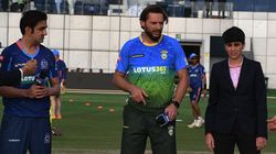 LLC: ഗംഭീറിന്റെ ഹെല്‍മറ്റില്‍ പന്തടിച്ചു, ആശ്വസിപ്പിച്ച് അഫ്രീദി! വീഡിയോ വൈറല്‍