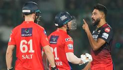 IPL 2023: സിറാജിനെ തിരഞ്ഞുപിടിച്ച് തല്ലി! കാരണമുണ്ട്- തുറന്ന് പറഞ്ഞ് ഡേവിഡ് വാര്‍ണര്‍