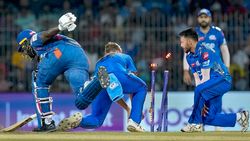 IPL 2023: സ്വന്തം വിക്കറ്റടക്കം 3 റണ്ണൗട്ട്, ഹൂഡയെ അംബാനി വാങ്ങി? അക്കൗണ്ട് പരിശോധിക്കണം!