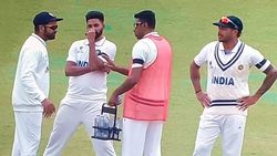 WTC Final: രോഹിത്തിനെ ഉപദേശിച്ച് അശ്വിന്‍! കോലിക്കു ശേഷം എന്തുകൊണ്ട് ടെസ്റ്റ് ക്യാപ്റ്റനാക്കിയില്ല?