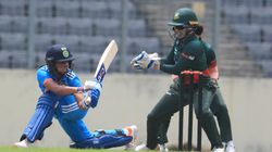 ദേഷ്യത്തില്‍ സ്റ്റംപ് അടിച്ചു തകര്‍ത്തു, ഹര്‍മന്‍ പ്രീതിന് പണി വരുന്നു! വിലക്കിയേക്കും