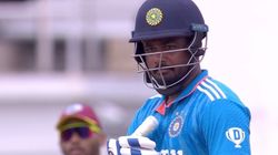 IND vs WI: 19 ബോളില്‍ 9, കോലിയുടെ കസേര കൊടുത്തിട്ടും സഞ്ജു തട്ടിയകറ്റി! രൂക്ഷവിമര്‍ശനം