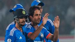 IND vs AUS: ഒന്നും രണ്ടുമല്ല, ആറ് സിക്‌സുകള്‍ വഴങ്ങി! നാണംകെട്ട റെക്കോഡില്‍ ബിഷ്‌നോയ്