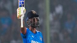 IND vs AUS: ധോണിക്കൊപ്പമെത്തി ഇഷാന്‍, സൂര്യക്ക് റെക്കോഡ് ചാകര! സിക്‌സറില്‍ വമ്പന്‍ നേട്ടം