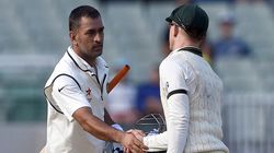 ഞെട്ടിച്ച് ധോണി വിരമിക്കല്‍ പ്രഖ്യാപിച്ചു, പക്ഷെ റൂമിലെത്തിയപ്പോള്‍? വെളിപ്പെടുത്തി ആര്‍ അശ്വിന്‍